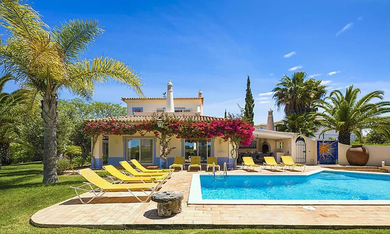 Carvoeiro Mountain View Villa with Private Pool  Carvoeiro (Lagoa)