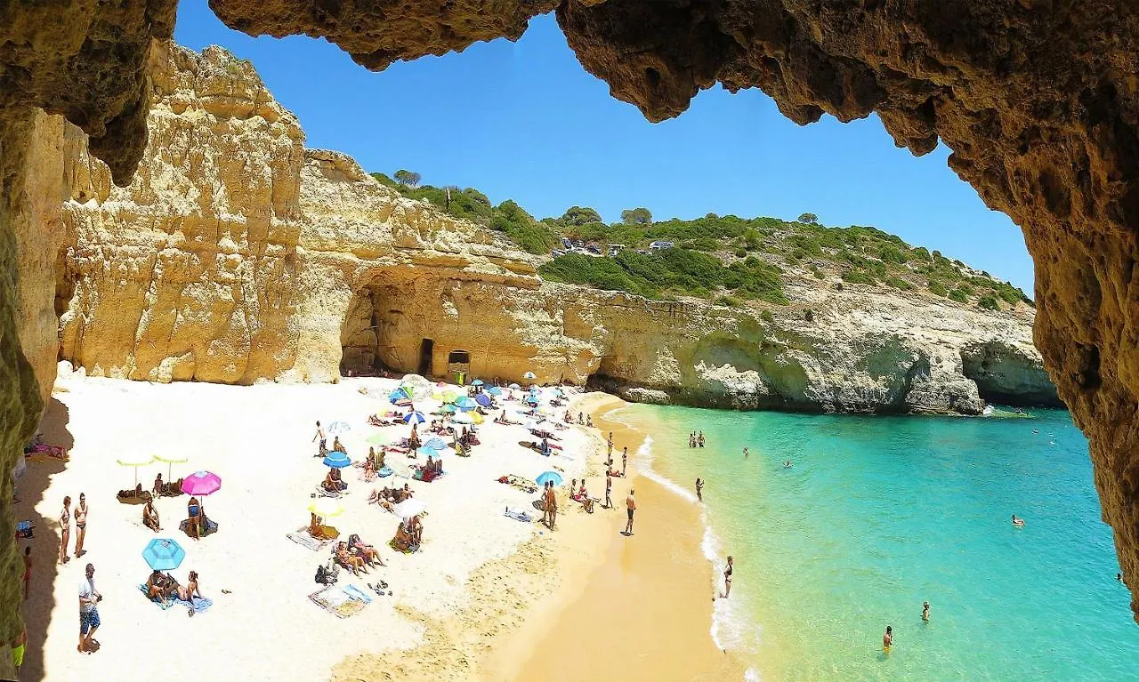 Carvoeiro Mountain View Villa with Private Pool